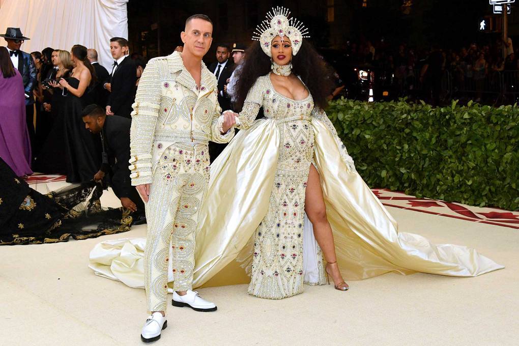 Прошло очередное мероприятие Met Gala 2018