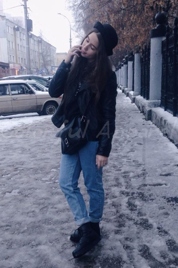 Женские прямые джинсы