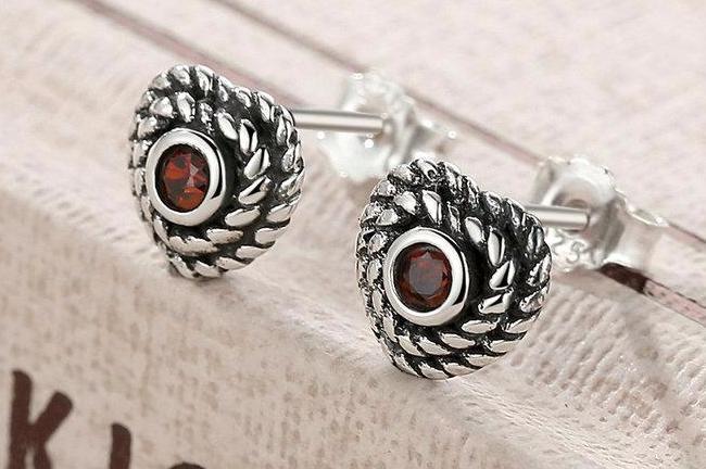 Серебряные сережки